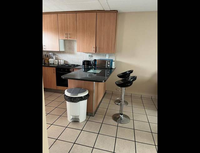 2 BEDROOM PROPERTY TO RENT IN VANDERBIJLPARK SE 4